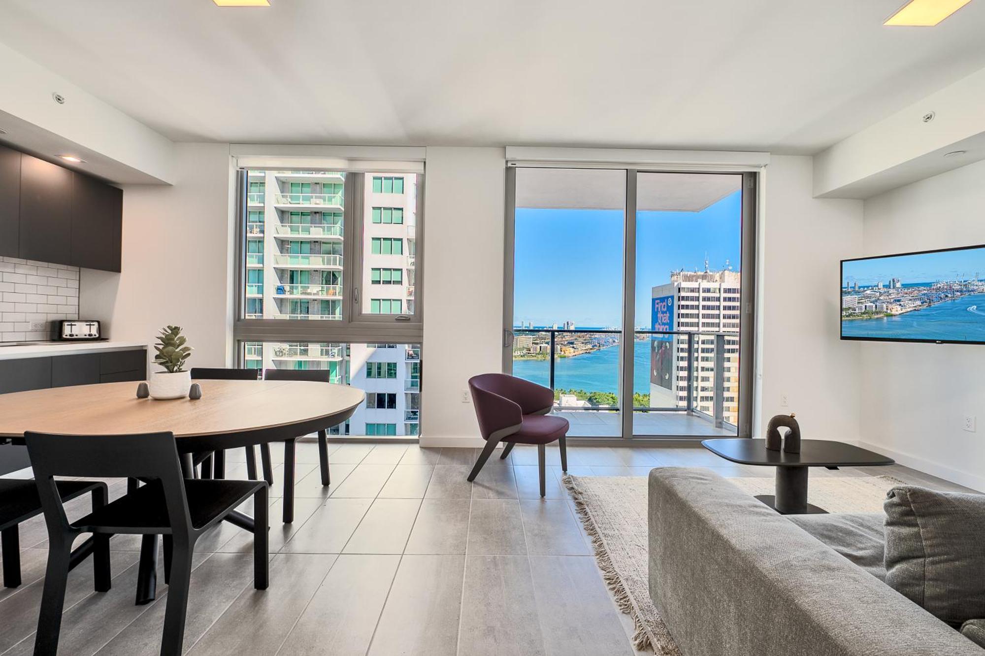 Spacious Studio In The Heart Of Downtown Miami Apartment ภายนอก รูปภาพ