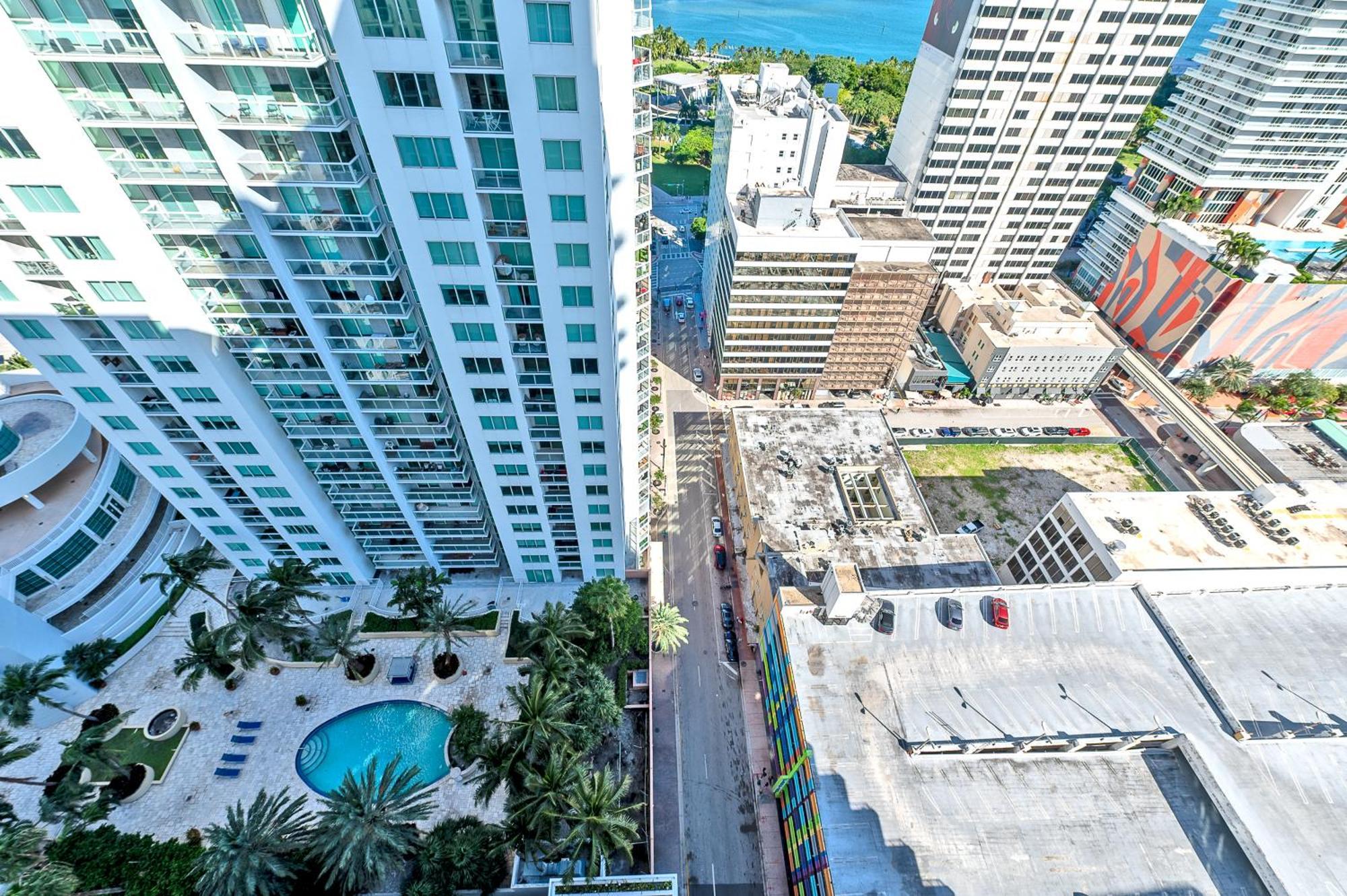 Spacious Studio In The Heart Of Downtown Miami Apartment ภายนอก รูปภาพ